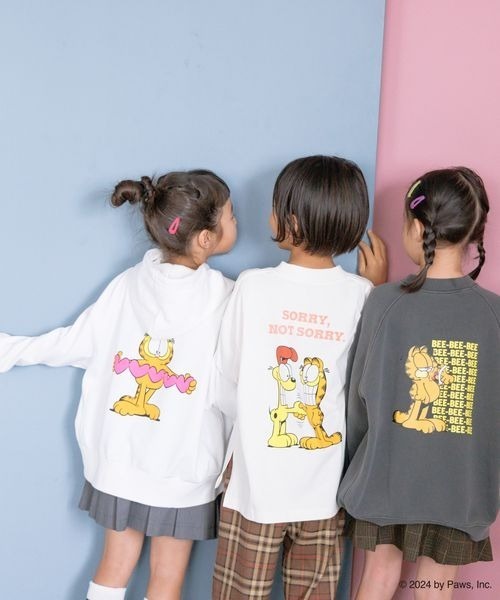 LOWRYS FARM(ローリーズファーム)の「GARFIELDパーカー 142349(パーカー・キッズ・ブラック/ホワイト・110cm/120cm/130cm/140cm/150cm)」の4枚目の写真