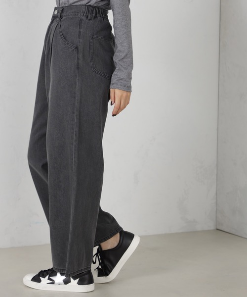 FOUND GOOD(ファウンドグッド)の「EASYタックデニムワイドP(デニムパンツ・レディース・グレー系8/ブルー系5/ネイビー・L/M/S)」の4枚目の写真