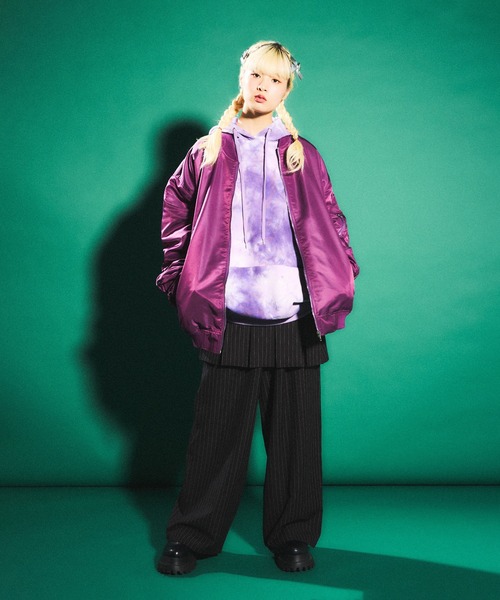 PUNYUS（プニュズ）の「ピンストライプタックワイドパンツ（その他パンツ・レディース・ブラック系その他/グレー系その他・1/2/3/4）」の10枚目の写真