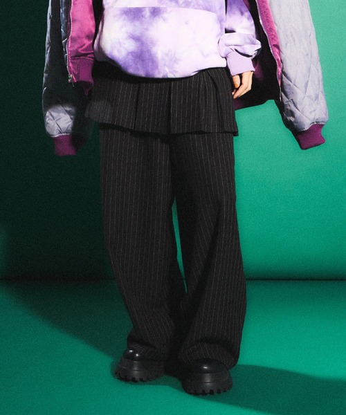 PUNYUS（プニュズ）の「ピンストライプタックワイドパンツ（その他パンツ・レディース・ブラック系その他/グレー系その他・1/2/3/4）」の7枚目の写真