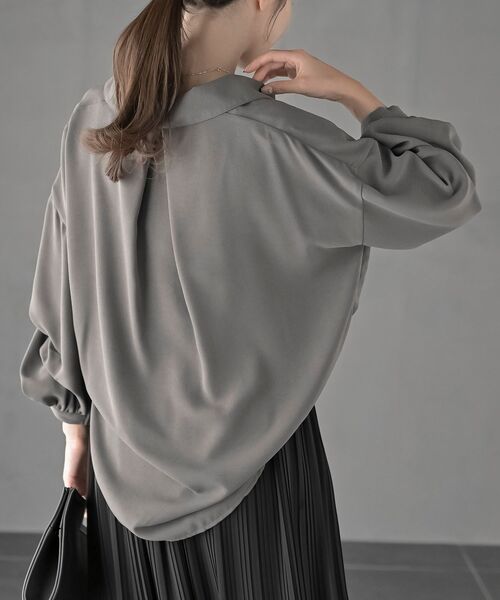 rps（アールピーエス）の「変形袖タックスキッパーブラウス（シャツ/ブラウス・レディース・アイボリー/ブラック/ダークグリーン/チェック/チャコールグレー/ブラウン・フリー）」の13枚目の写真