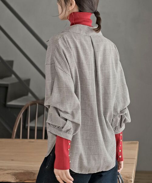 rps（アールピーエス）の「変形袖タックスキッパーブラウス（シャツ/ブラウス・レディース・アイボリー/ブラック/ダークグリーン/チェック/チャコールグレー/ブラウン・フリー）」の21枚目の写真