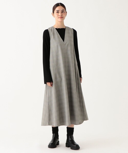 Afternoon Tea(アフタヌーンティー)の「チェックVネックジャンパースカート(ワンピース・レディース・グレー・MEDIUM)」の4枚目の写真