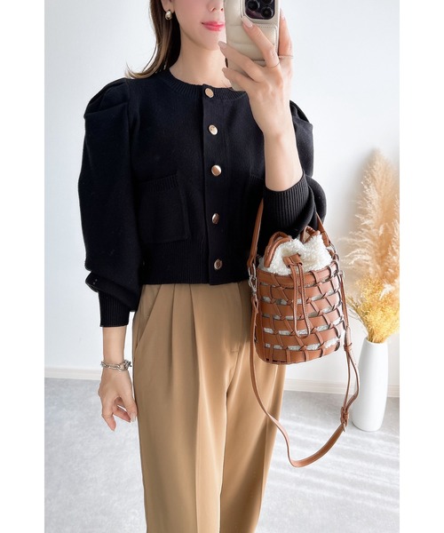 &. NOSTALGIA（アンドドットノスタルジア）の「【ZOZO限定】タックニットカーディガン（カーディガン/ボレロ・レディース・ブラック/グレー・M）」の7枚目の写真