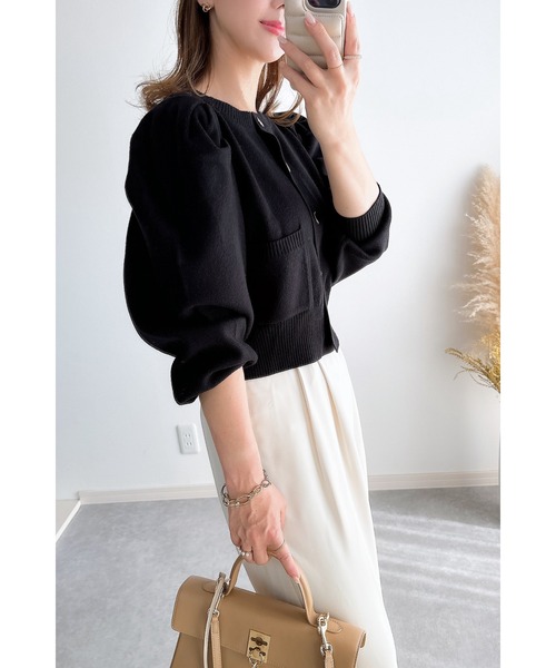 &. NOSTALGIA（アンドドットノスタルジア）の「【ZOZO限定】タックニットカーディガン（カーディガン/ボレロ・レディース・ブラック/グレー・M）」の16枚目の写真