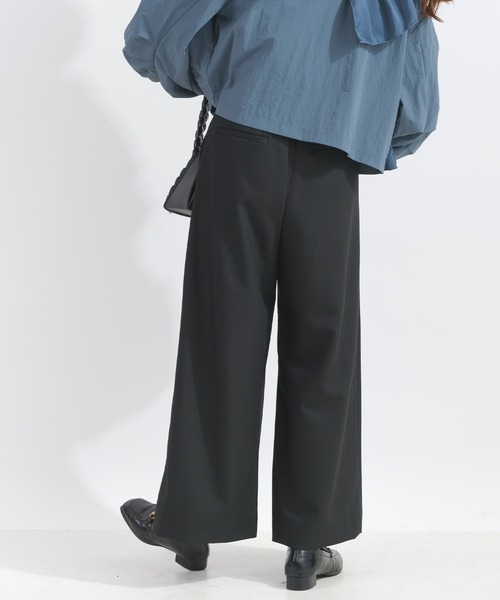 PICCIN(ピッチン)の「【低身長さん向け】タックワイドパンツ(その他パンツ・レディース・チャコールグレー/オフホワイト/ブラック・M/S)」の15枚目の写真