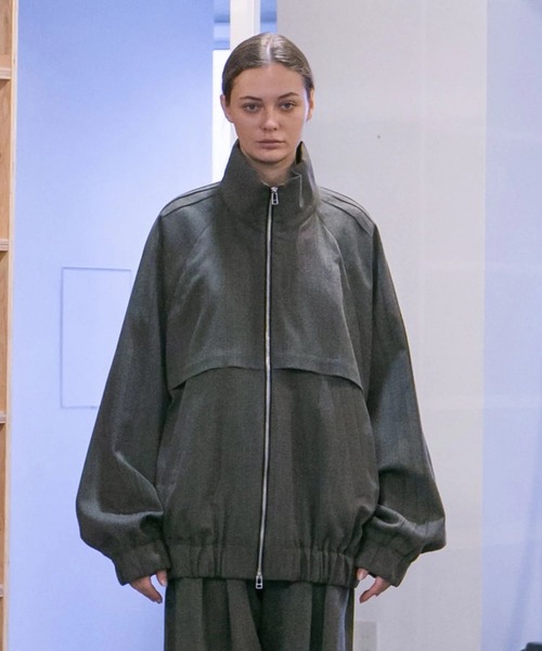 my beautiful landlet（マイビューティフルランドレット）の「【my beautiful landlet】STRETCH GABARRE THREE LINE BIG BLOUSON（ブルゾン・メンズ・ブラック/ベージュ/ネイビー/ブラウン・0/1）」の7枚目の写真