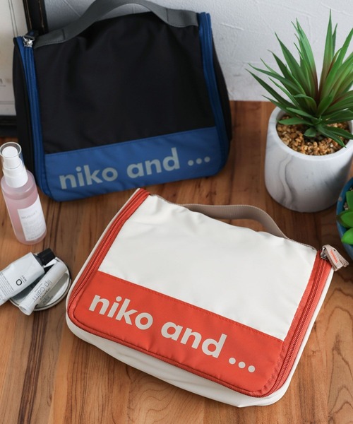 niko and...（ニコアンド）の「オリジナルニコロゴハンギングポーチ（トラベルグッズ・レディース・アイボリー/ブラック・XX-SMALL）」の19枚目の写真
