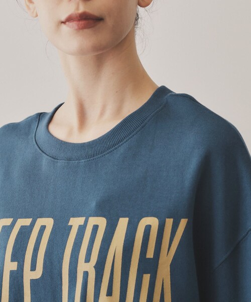 VIRAL.(バイラル)の「【ECLAT METTRE.】KEEP TRACK 裏毛プルオーバー(スウェット・レディース・ライトブルー/チャコールグレー/オフホワイト・00)」の7枚目の写真