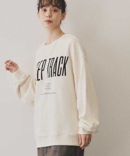 VIRAL.(バイラル)の「【ECLAT METTRE.】KEEP TRACK 裏毛プルオーバー(スウェット・レディース・ライトブルー/チャコールグレー/オフホワイト・00)」の11枚目の写真