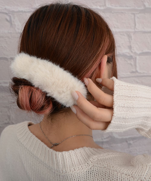 セール】【float】もこもこ フェイクファー くちばしヘアクリップ