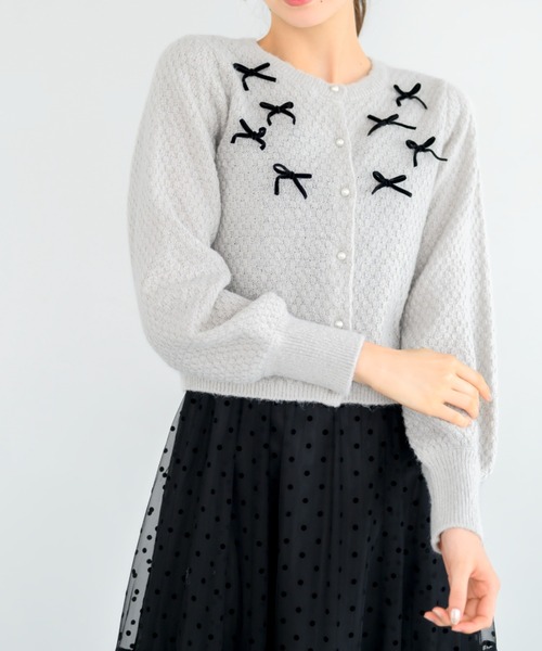 MISCH MASCH(ミッシュマッシュ)の「ふわふわリボンカーディガン/MM448403(ニット/セーター・レディース・グレー/ブラック/ホワイト・フリ-)」の5枚目の写真