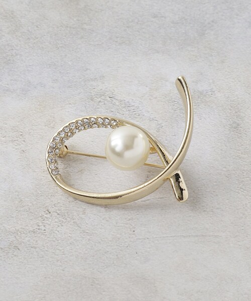 OPAQUE.CLIP（オペークドットクリップ）の「フェイクパール×ビジューラインブローチ（ブローチ/コサージュ・レディース・シルバー/ゴールド・00）」の4枚目の写真