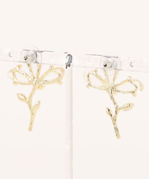 VIBGYOR（ヴィブジョー）の「【88eighty-eight】フラワードロップゴールドピアス【import】(MA)（ピアス（両耳用）・レディース・ゴールド・FREE）」の2枚目の写真