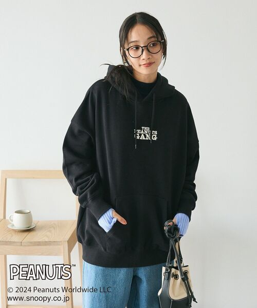 PEANUTS(ピーナッツ)の「【PEANUTS】プリントパーカー(パーカー・レディース・ブルーグリーン/ブラック/ホワイト系その他・M/XL/L)」の5枚目の写真