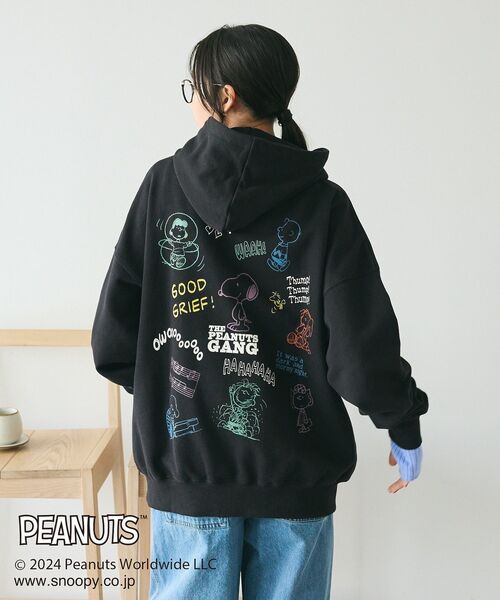 PEANUTS(ピーナッツ)の「【PEANUTS】プリントパーカー(パーカー・レディース・ブルーグリーン/ブラック/ホワイト系その他・M/XL/L)」の7枚目の写真