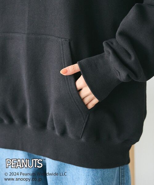 PEANUTS(ピーナッツ)の「【PEANUTS】プリントパーカー(パーカー・レディース・ブルーグリーン/ブラック/ホワイト系その他・M/XL/L)」の9枚目の写真