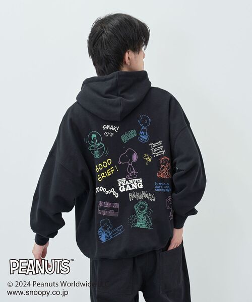 PEANUTS(ピーナッツ)の「【PEANUTS】プリントパーカー(パーカー・レディース・ブルーグリーン/ブラック/ホワイト系その他・M/XL/L)」の17枚目の写真
