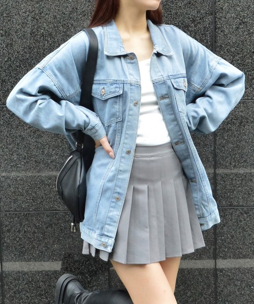 &soiree(アンドソワレ)の「【&soiree】オーバーサイズデニムジャケット(CP)(デニムジャケット・レディース・ブルー・FREE)」の5枚目の写真