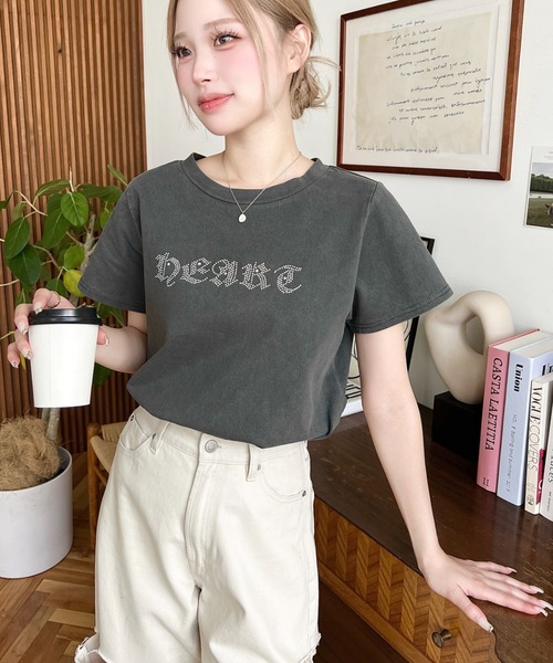moment+(モーメントプラス)の「ラインストーンロゴ半袖Tシャツ(Tシャツ/カットソー・レディース・ピンク/ブルー/チャコールグレー/オフホワイト・M/L)」の15枚目の写真
