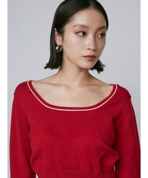 EMODA（エモダ）の「ラウンドロゴコンパクトニット（ニット/セーター・レディース・ホワイト/レッド/ブラック/グレー・FREE）」の9枚目の写真