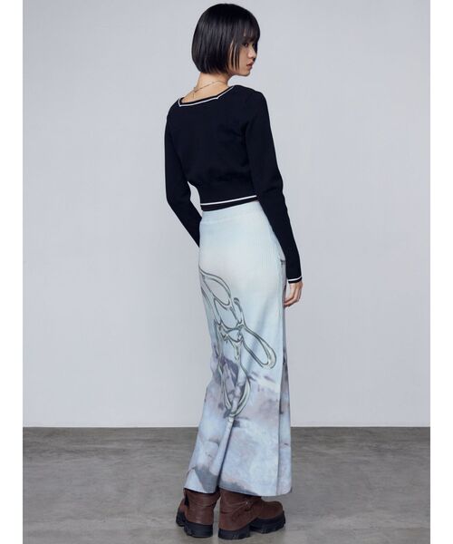 EMODA（エモダ）の「ラウンドロゴコンパクトニット（ニット/セーター・レディース・ホワイト/レッド/ブラック/グレー・FREE）」の17枚目の写真