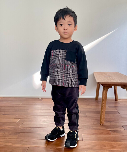 COMME CA ISM（コムサイズム）の「グレンチェック柄 ジャカードトレーナー(ベビーサイズ)（その他ベビー用品・キッズ・ブラック・80-90cm）」の2枚目の写真