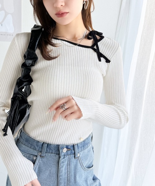 mily bilet(ミウィビレット)の「【mily bilet】くるみボタンアシンメトリーネックボーダーリブニット(長袖)(ニット/セーター・レディース・ベージュ/アイボリー/ブラック・X-LARGE/SMALL/MEDIUM/LARGE)」の12枚目の写真