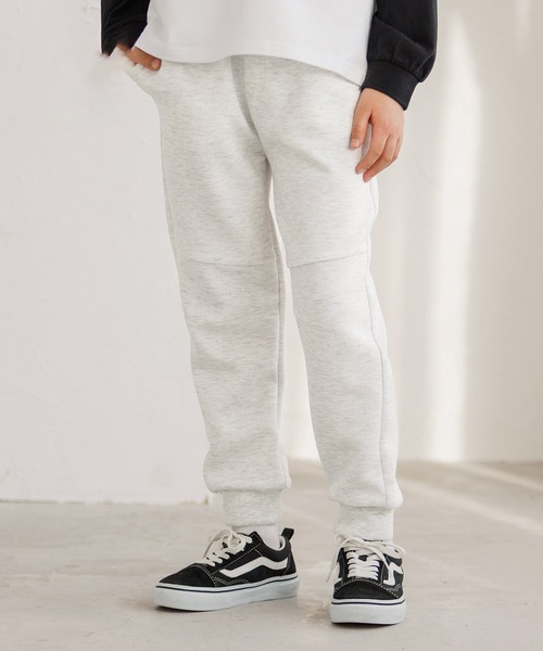 coca(coca)(コカ)の「キッズ ソフトスウェット前切替ジョガーパンツ(スウェットパンツ・キッズ・ブラック/ライトグレー/ネイビー/カーキ・140/130/150/120)」の2枚目の写真