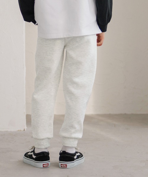 coca(coca)(コカ)の「キッズ ソフトスウェット前切替ジョガーパンツ(スウェットパンツ・キッズ・ブラック/ライトグレー/ネイビー/カーキ・140/130/150/120)」の6枚目の写真