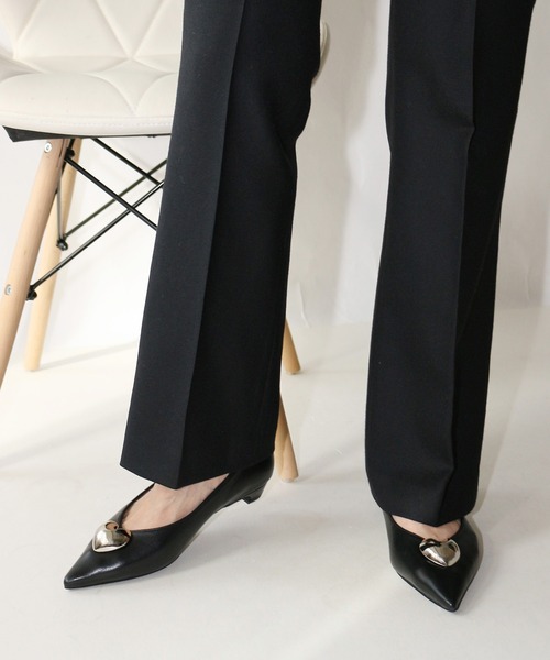 Fin(フィン)の「ハートモチーフフラットシューズ【低反発スポンジ入り】(パンプス・レディース・シルバー/ブルー/ゴールド/ブラック・22.5cm/23cm/23.5cm/24cm/24.5cm/25cm)」の12枚目の写真