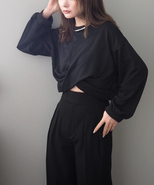 LAULEN(ローレン)の「twist short pullover /ツイスト ショート プルオーバー(スウェット・レディース・ホワイト/グレー/ブラック・FREE)」の9枚目の写真