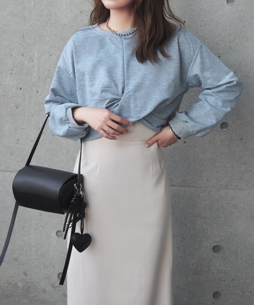 LAULEN(ローレン)の「twist short pullover /ツイスト ショート プルオーバー(スウェット・レディース・ホワイト/グレー/ブラック・FREE)」の12枚目の写真