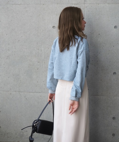 LAULEN(ローレン)の「twist short pullover /ツイスト ショート プルオーバー(スウェット・レディース・ホワイト/グレー/ブラック・FREE)」の13枚目の写真