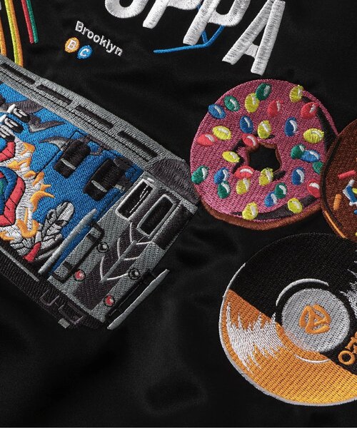 BREEZE(ブリーズ)の「MURO×BREEZE リバーシブルスカジャン(大人)(スカジャン・メンズ・ブラック・LARGE)」の15枚目の写真