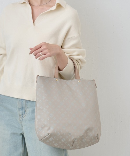russet（ラシット）の「[WEB限定] ナイロンジャガード2wayトートバッグ(CE-1528-WEB)（トートバッグ・レディース・グレー×ピンク/サックスブルー/ピンクベージュ/ブラウン/グリーン/ライトグリーン/ブルー系その他/ダークブルー/ラベンダー/オレンジ・FREE）」の4枚目の写真