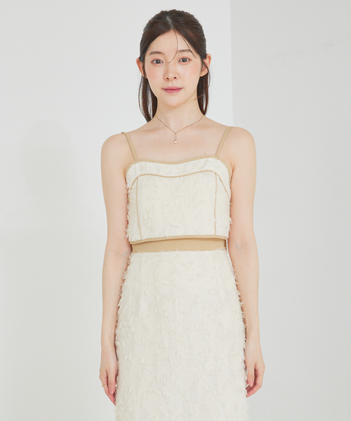 SELFIST(セルフィスト)の「【Can Cam掲載】【セットアップ対応】パイピングジャガードビスチェ 夏服 レイヤード オールシーズン(シャツ/ブラウス・レディース・ブラック/アイボリー・フリー)」の4枚目の写真
