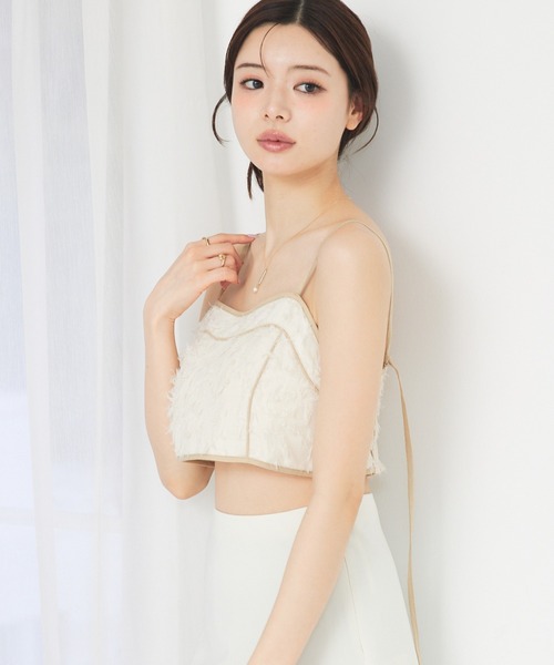 SELFIST(セルフィスト)の「【Can Cam掲載】【セットアップ対応】パイピングジャガードビスチェ 夏服 レイヤード オールシーズン(シャツ/ブラウス・レディース・ブラック/アイボリー・フリー)」の1枚目の写真
