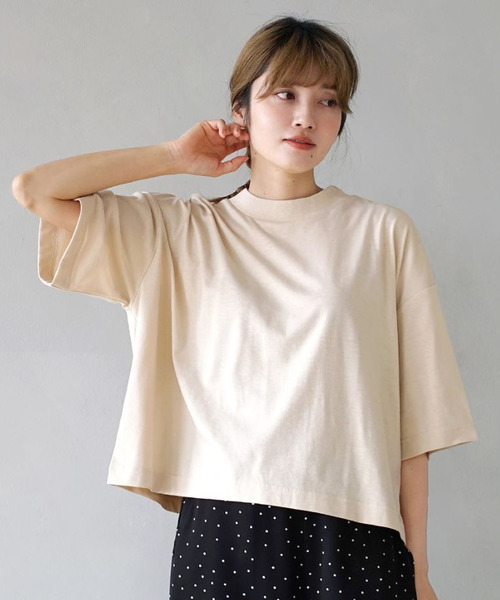 zootie(ズーティー)の「汗しみない クロップドTシャツ(Tシャツ/カットソー・レディース・ダークカーキ/カーキ系/ベージュ系/ネイビー/ラベンダー/モカ/アイボリー/レッド系/イエロー系その他/ブラック/杢グレー/グレイッシュブルー/オフホワイト・フリー)」の18枚目の写真