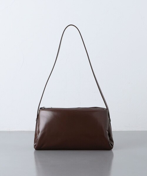 【関税込み】OSOI ブラック Pillow Bau バッグ OSOI Black Pillow Bau Bag OSOI