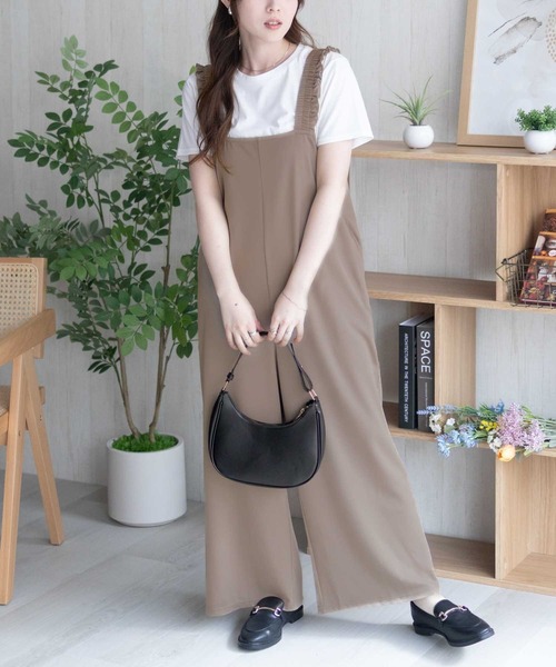 NAVY（ネイビー）の「nAvy ポリツイルサロペット ＋ Tシャツセット アンサンブル（サロペット/オーバーオール・レディース・ベージュ/ブラック/チャコールグレー・L/M）」の3枚目の写真