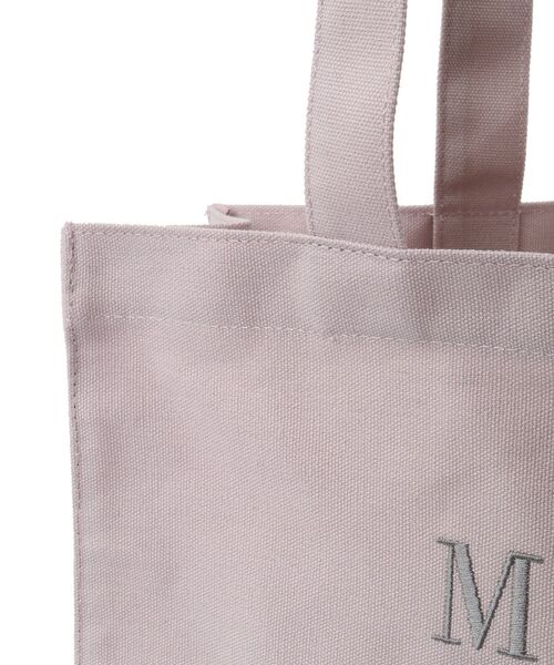 Maison de FLEUR（メゾンドフルール）の「ブランドロゴ刺繍スクエアトートバッグ（トートバッグ・レディース・ブラウン/グレイッシュベージュ/ピンク系その他3・FREE）」の17枚目の写真
