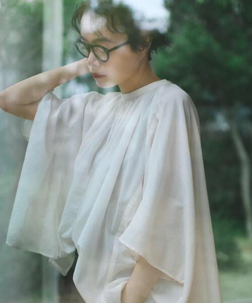 conges payes ADIEU TRISTESSE（コンジェ ペイエ アデュートリステス）の「ポンチョシルエットブラウス（シャツ/ブラウス・レディース・ブラック/オフホワイト/ピンク・38）」の5枚目の写真