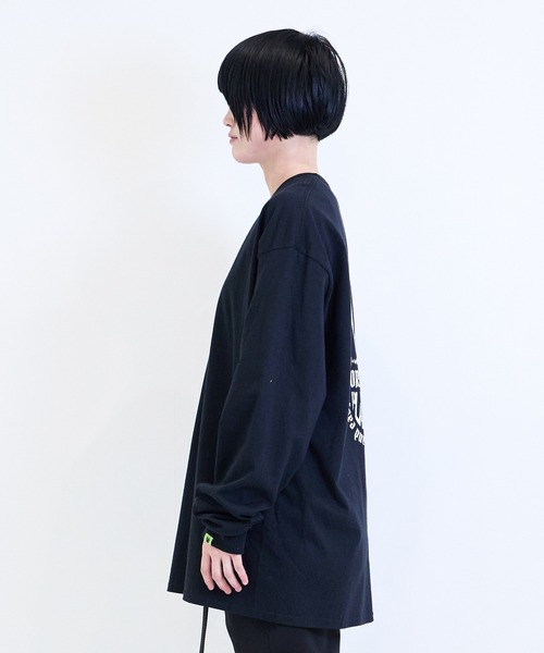 [W] by VIRGOwearworks（ダブリューバイヴァルゴウェアーワークス）の「Emblem LSPT（Tシャツ/カットソー・メンズ・ブラック/ホワイト・MEDIUM/LARGE/X-LARGE/XX-LARGE）」の5枚目の写真