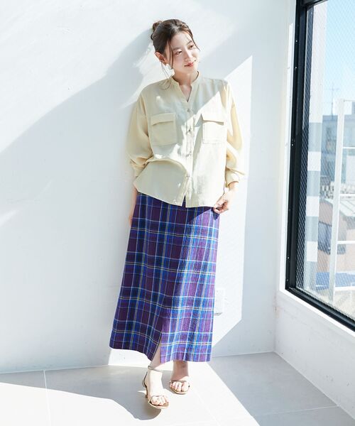 le.coeur blanc（ルクールブラン）の「フィブリルサテンダブルポケットシャツ（シャツ/ブラウス・レディース・ネイビー/オフホワイト/イエロー・38）」の12枚目の写真