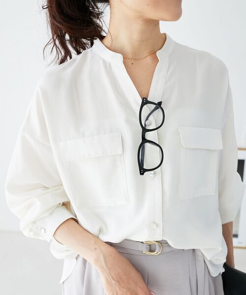 le.coeur blanc（ルクールブラン）の「フィブリルサテンダブルポケットシャツ（シャツ/ブラウス・レディース・ネイビー/オフホワイト/イエロー・38）」の22枚目の写真