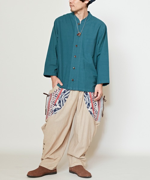 チャイハネ(チャイハネ)の「【チャイハネ】ベネパニバンドカラーMEN'Sシャツ M(シャツ/ブラウス・メンズ・ベージュ/ブルー/グレー・FREE)」の5枚目の写真