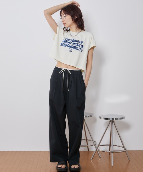 Auntie Rosa Holiday(アンティローザホリデー)の「ラグランクロップドプリントTEE(Tシャツ/カットソー・レディース・ナチュラル/チャコールグレー・FREE)」の9枚目の写真