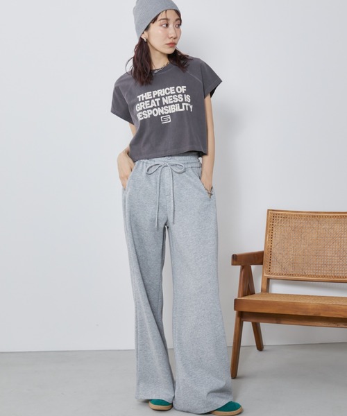 Auntie Rosa Holiday(アンティローザホリデー)の「ラグランクロップドプリントTEE(Tシャツ/カットソー・レディース・ナチュラル/チャコールグレー・FREE)」の18枚目の写真