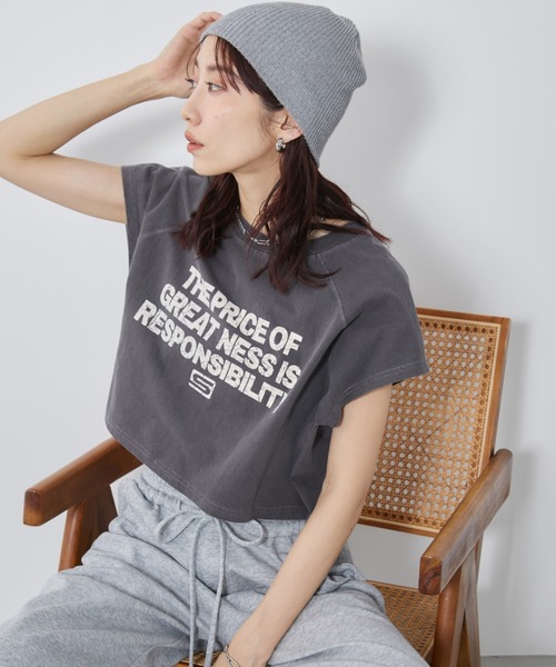 Auntie Rosa Holiday(アンティローザホリデー)の「ラグランクロップドプリントTEE(Tシャツ/カットソー・レディース・ナチュラル/チャコールグレー・FREE)」の13枚目の写真